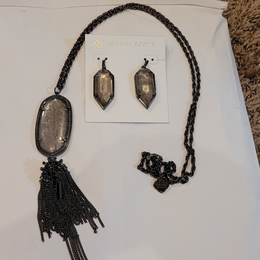 Kendra Scott Gunmetal Earrings Set Mirror Rock